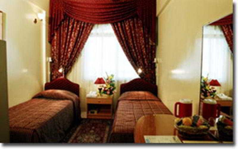 Royalton Hotel Dubai Exterior photo